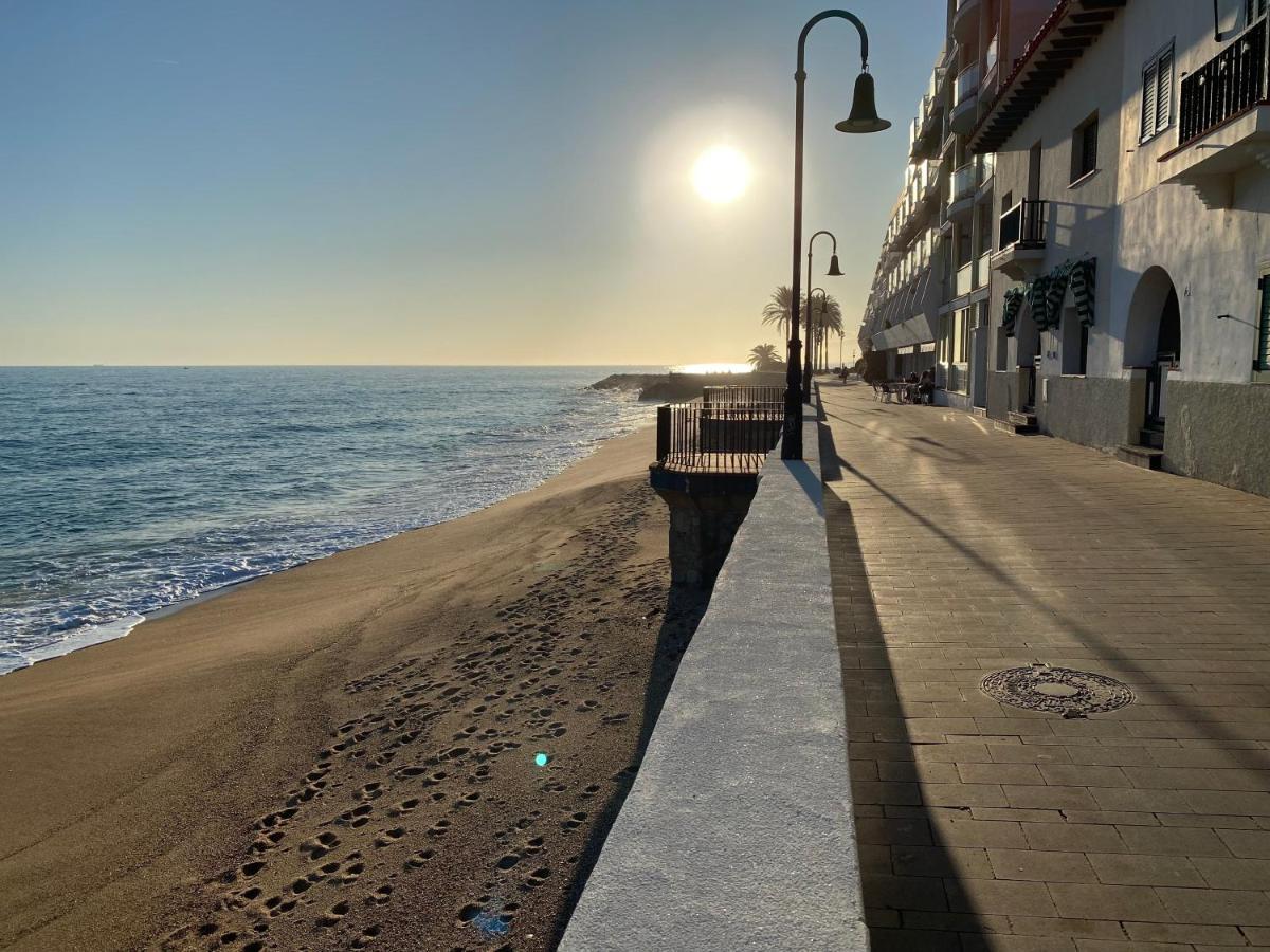 Ponent - Espectaculares Vistas Al Mar Sant Pol De Mar Exterior foto