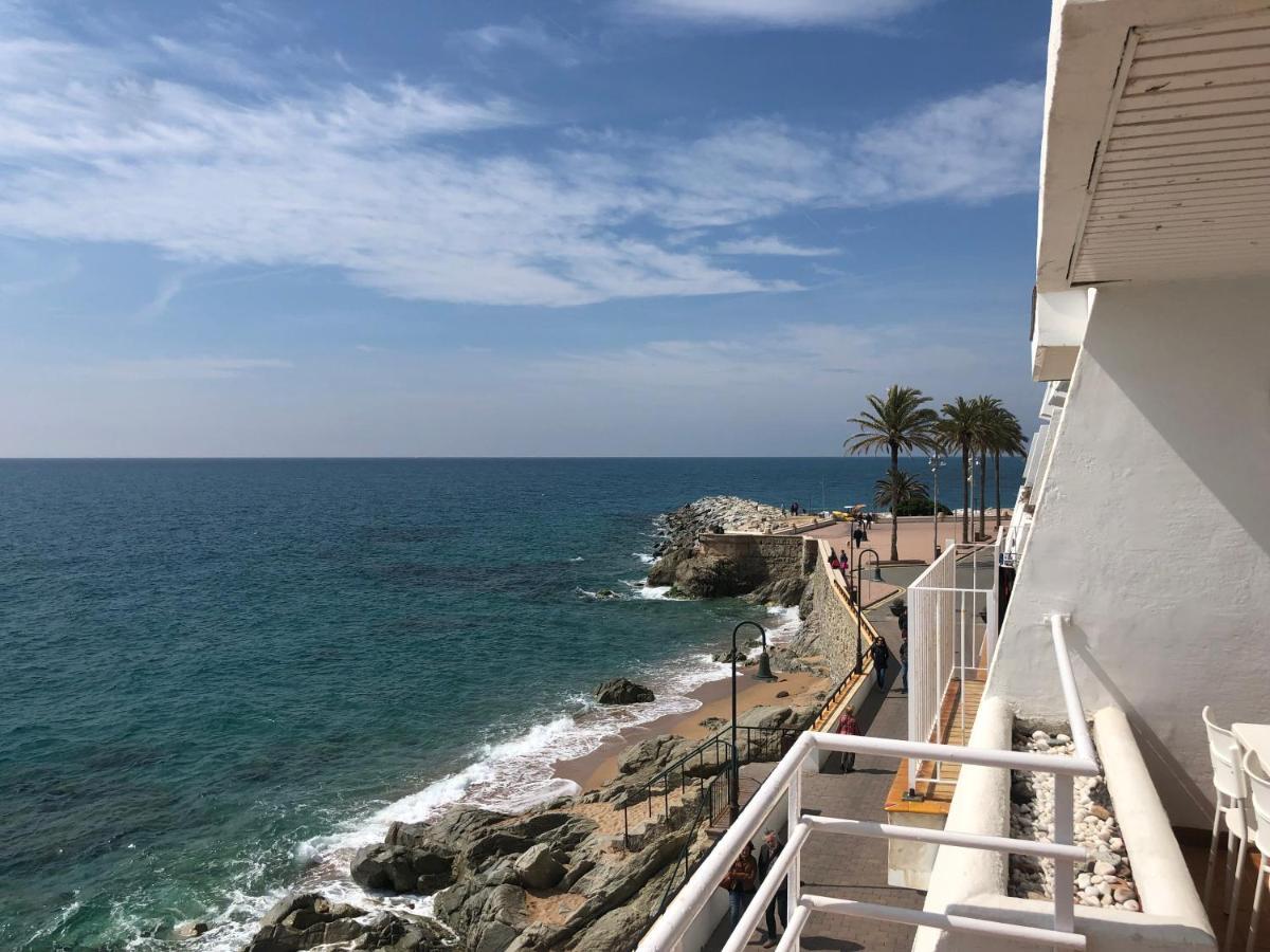 Ponent - Espectaculares Vistas Al Mar Sant Pol De Mar Exterior foto