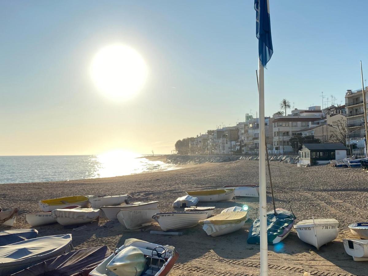 Ponent - Espectaculares Vistas Al Mar Sant Pol De Mar Exterior foto